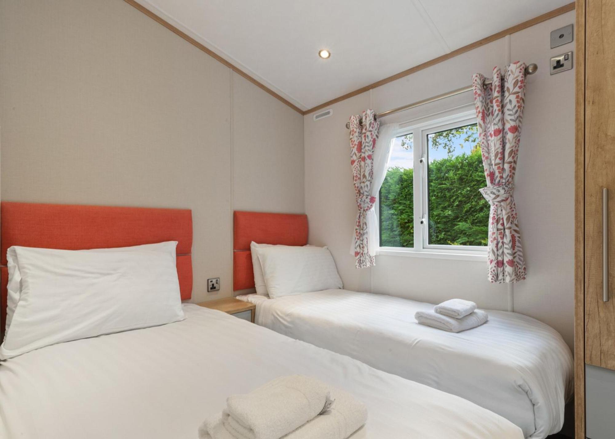Noble Court Holiday Park Narberth Rum bild